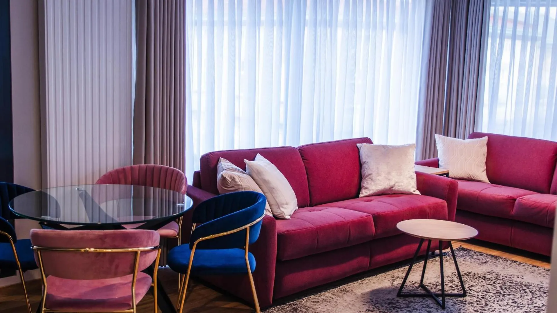 Aparthotel Inspire Miodova Residence Krasków Πολωνία