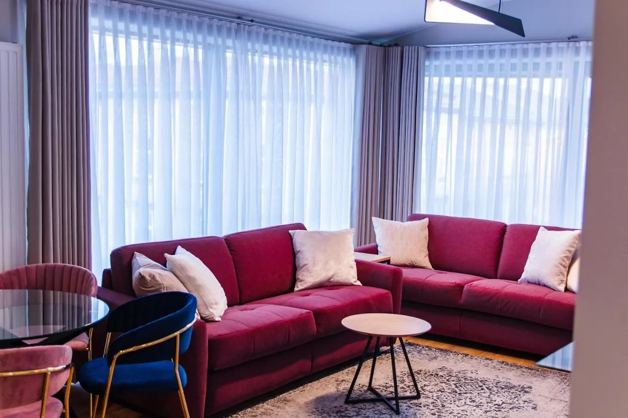 Aparthotel Inspire Miodova Residence Krasków 4*,