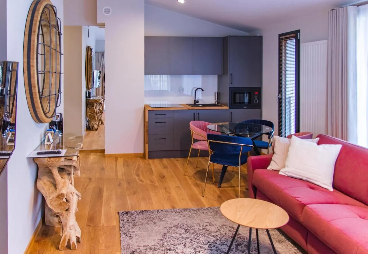 Aparthotel Inspire Miodova Residence Krasków