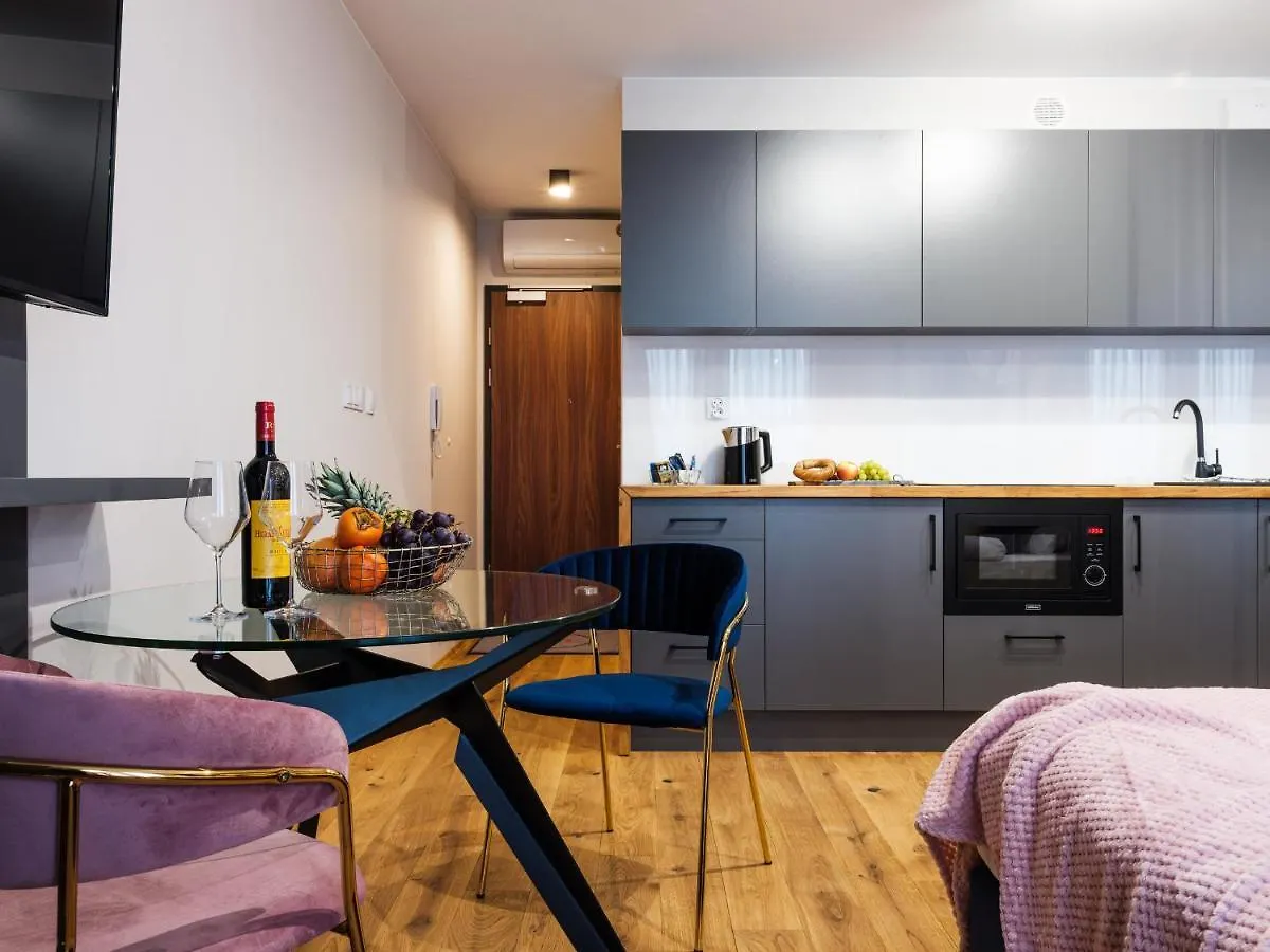 Aparthotel Inspire Miodova Residence Krasków