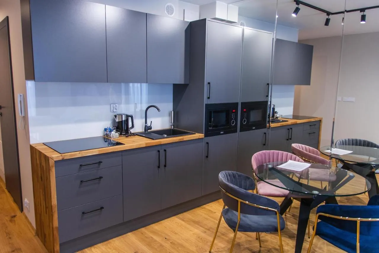 Aparthotel Inspire Miodova Residence Krakow 4*,