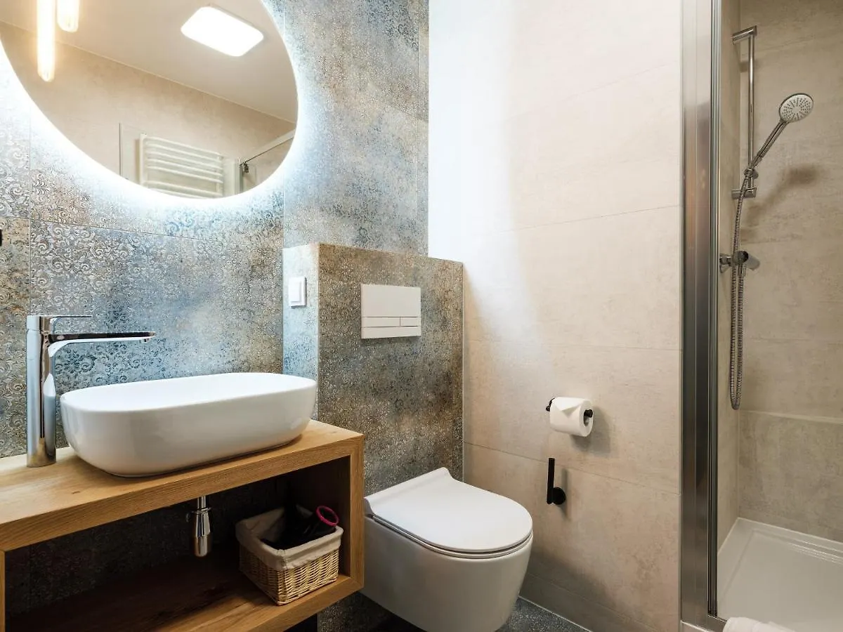Aparthotel Inspire Miodova Residence Cracovia 4*,  Polonia